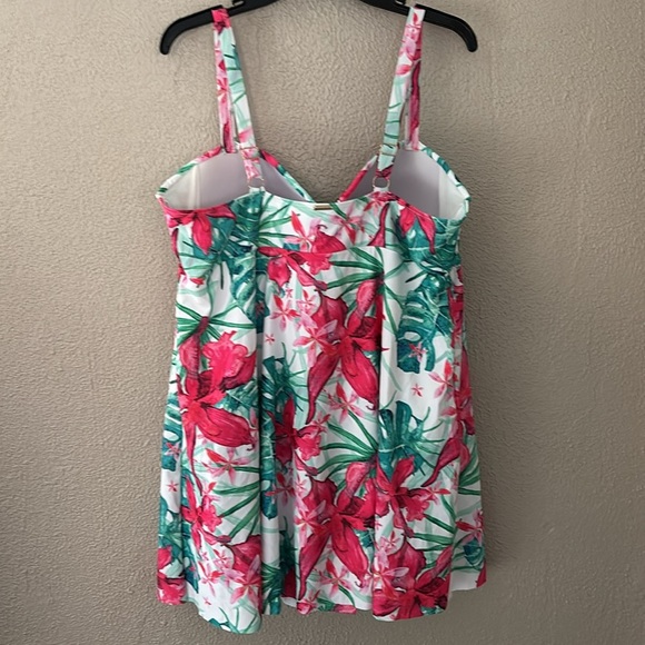 Womens Plus Size NICOLE MILLER PLUS FLYAWAY SWIMDRESS ONE PIECE Tropical 3XWhite - Picture 5 of 11